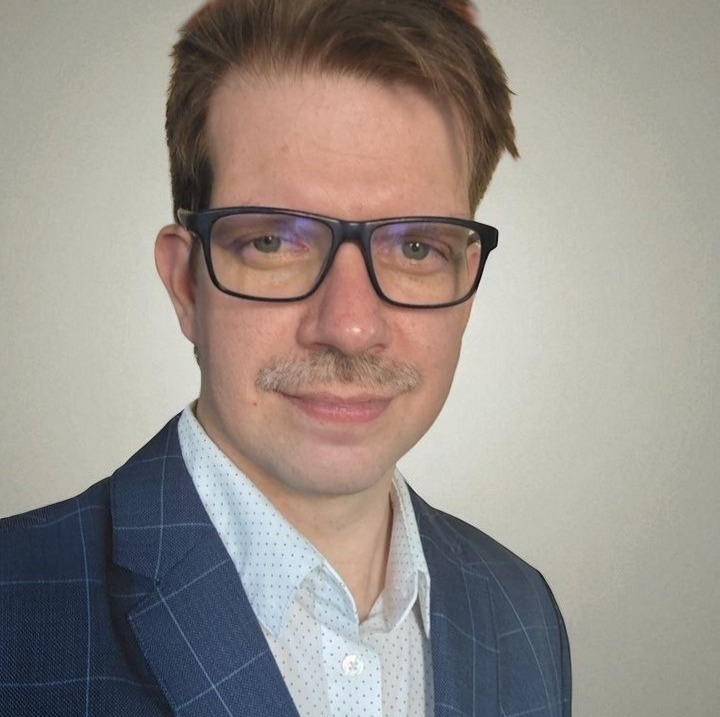 Kúsz Péter Prekurzor